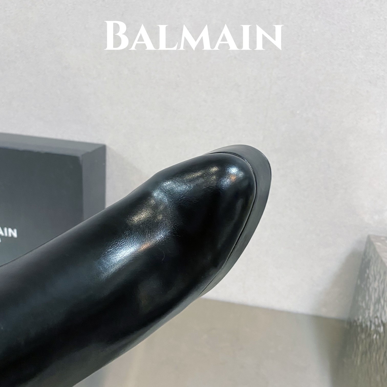 042 042#126-Balmain-02-2023SS