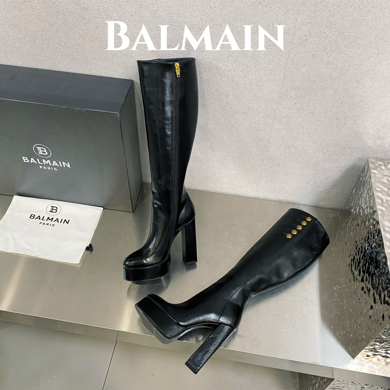 042 042#126-Balmain-02-2023SS