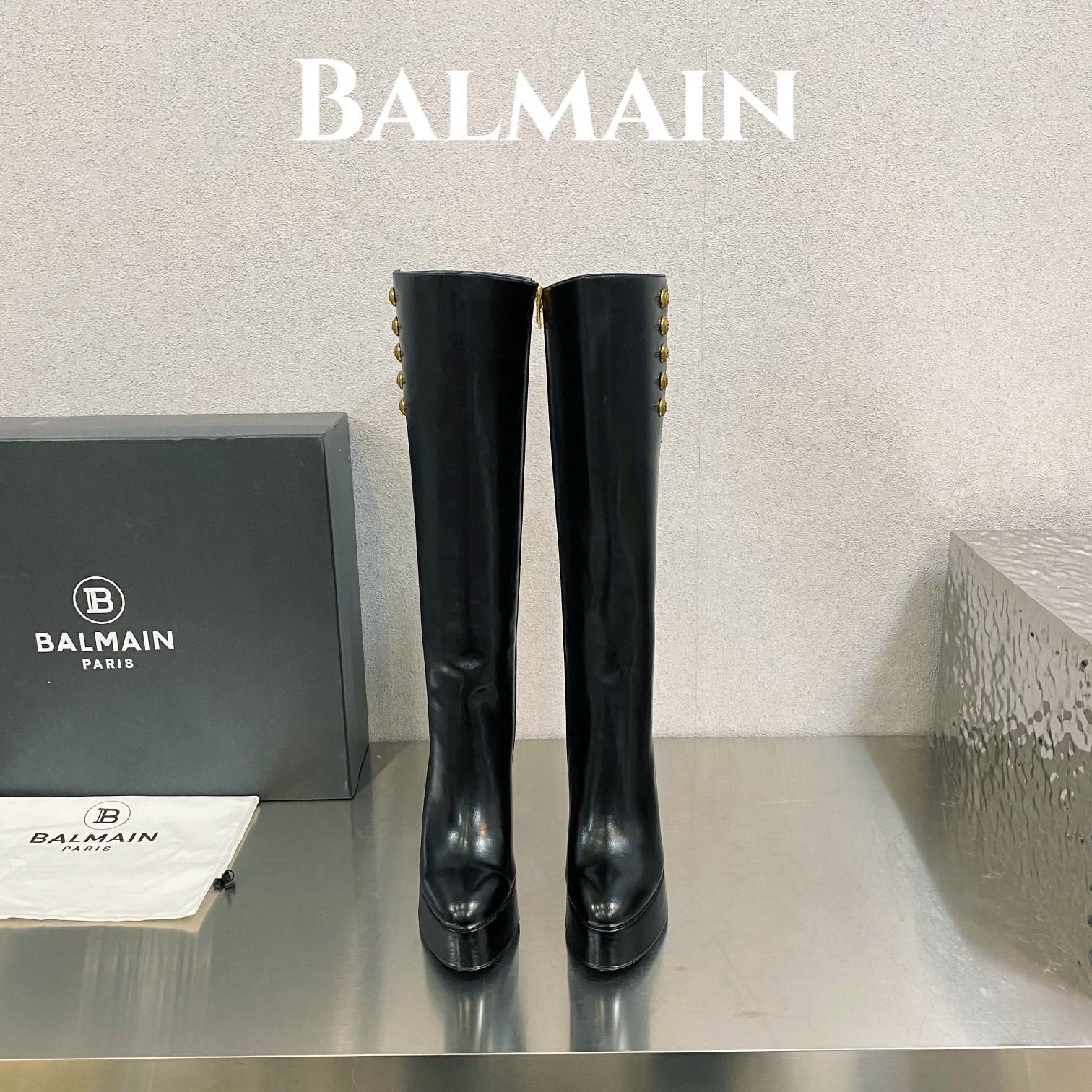 042 042#126-Balmain-02-2023SS