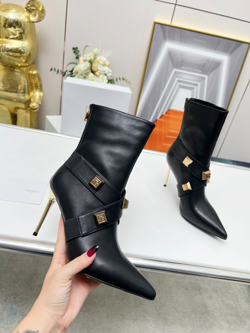028 028#126-Balmain-02-2023SS