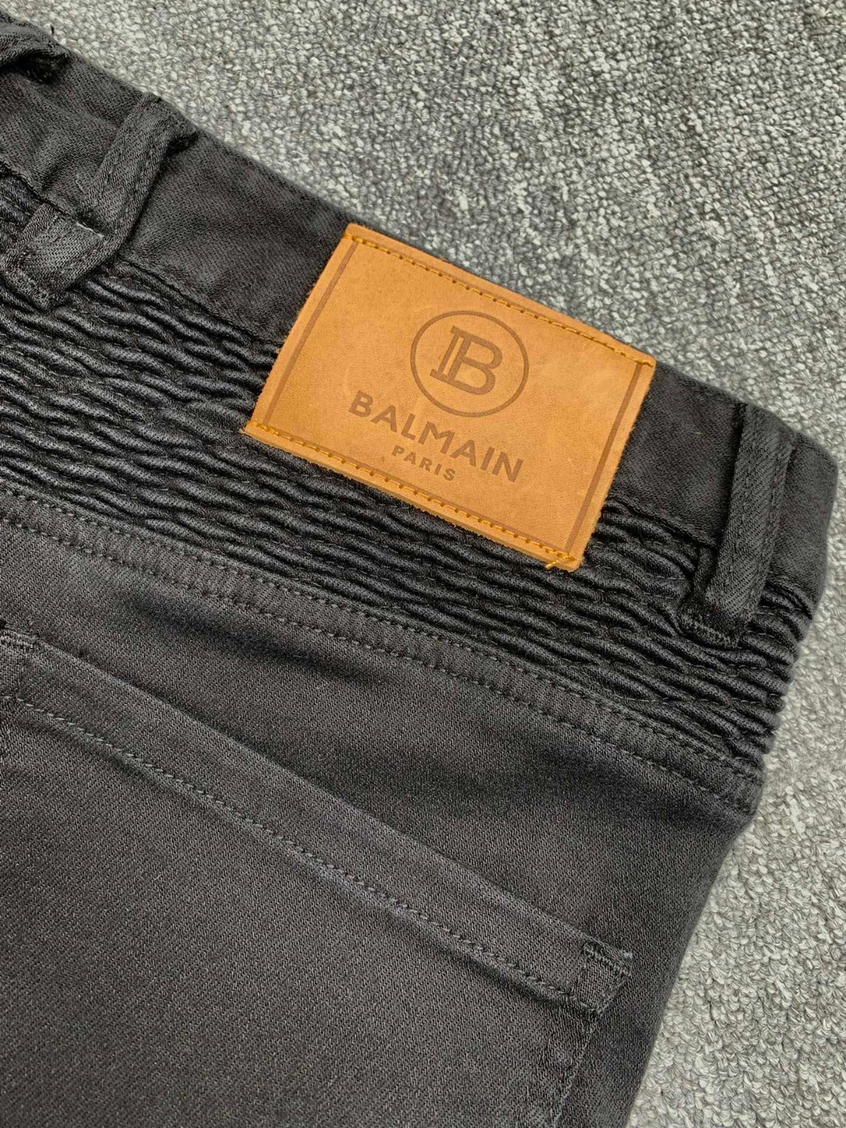 027 027#126-Balmain-02-2023SS