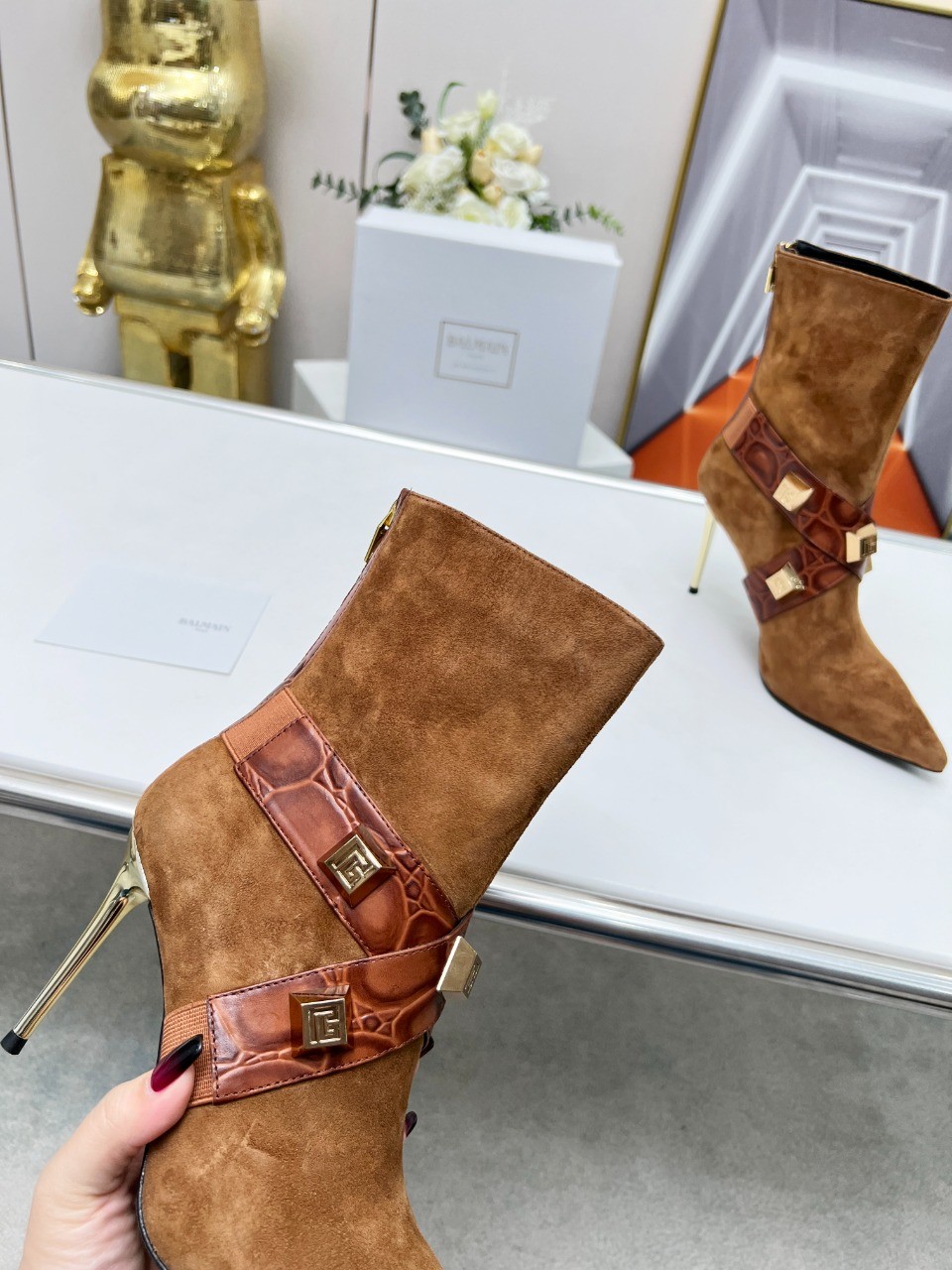 026 026#126-Balmain-02-2023SS