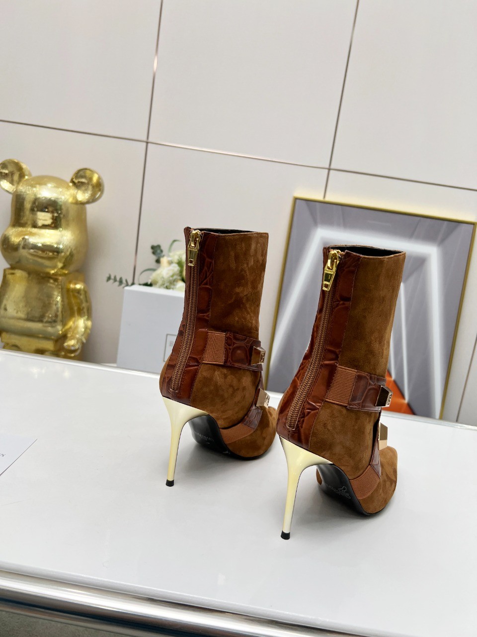 026 026#126-Balmain-02-2023SS