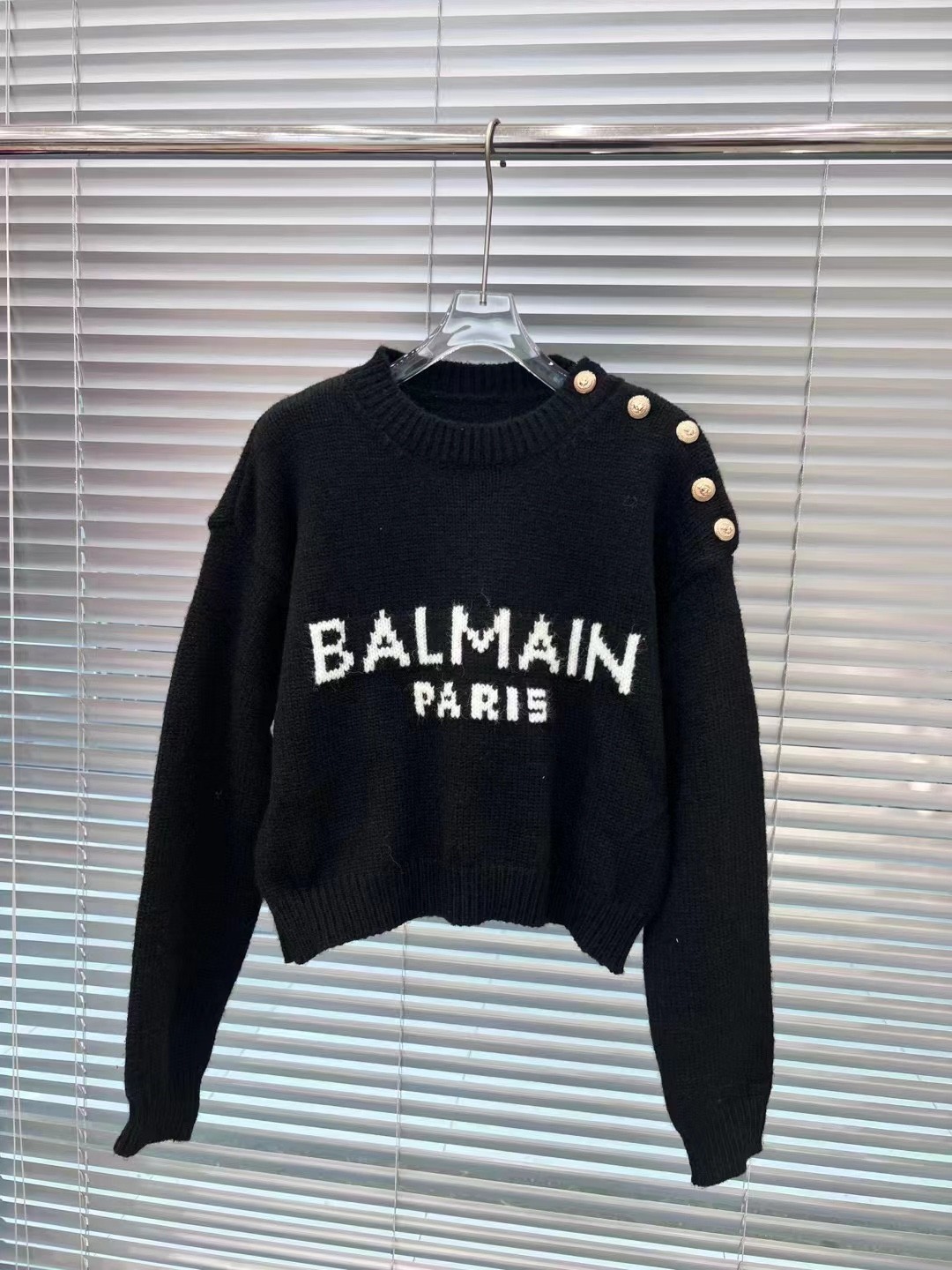 024 024#126-Balmain-02-2023SS