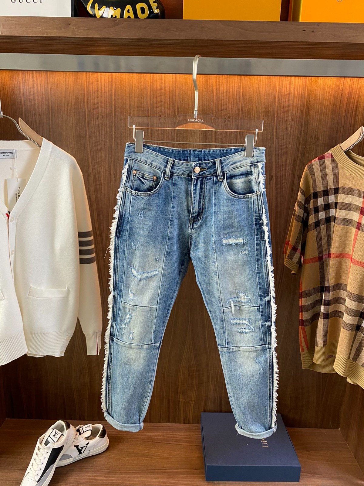 020 020#126-Balmain-02-2023SS