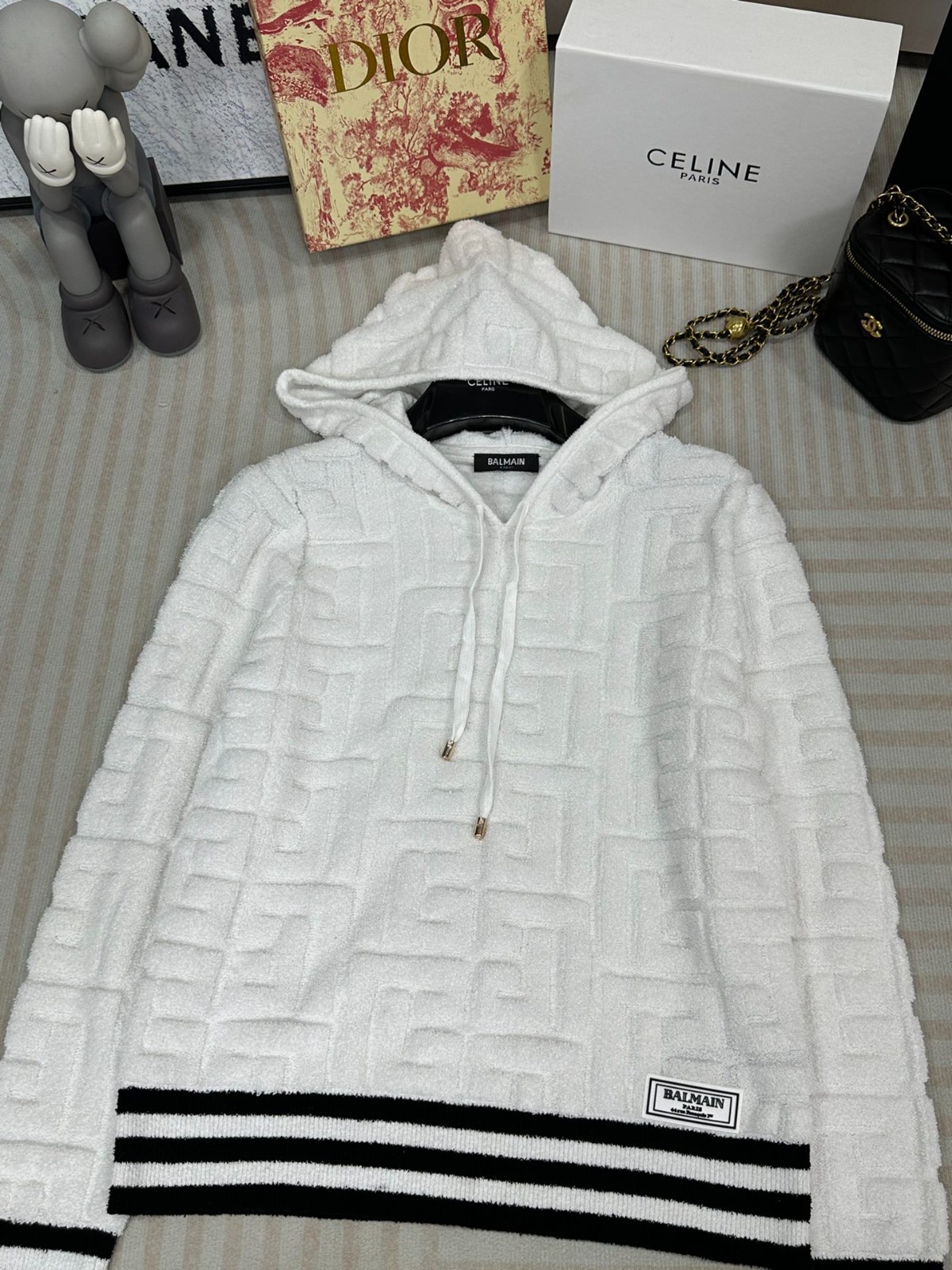 017 017#126-Balmain-02-2023SS