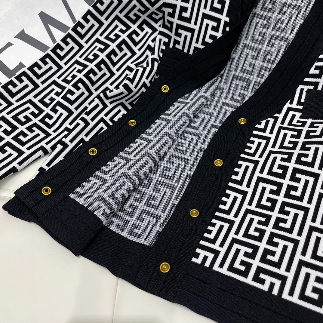 006 006#126-Balmain-02-2023SS