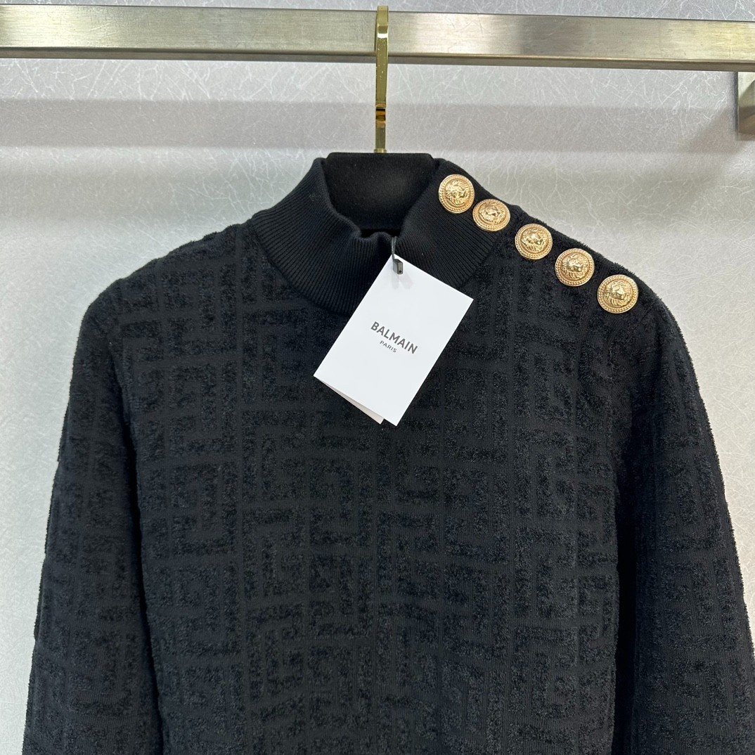 005 005#126-Balmain-02-2023SS