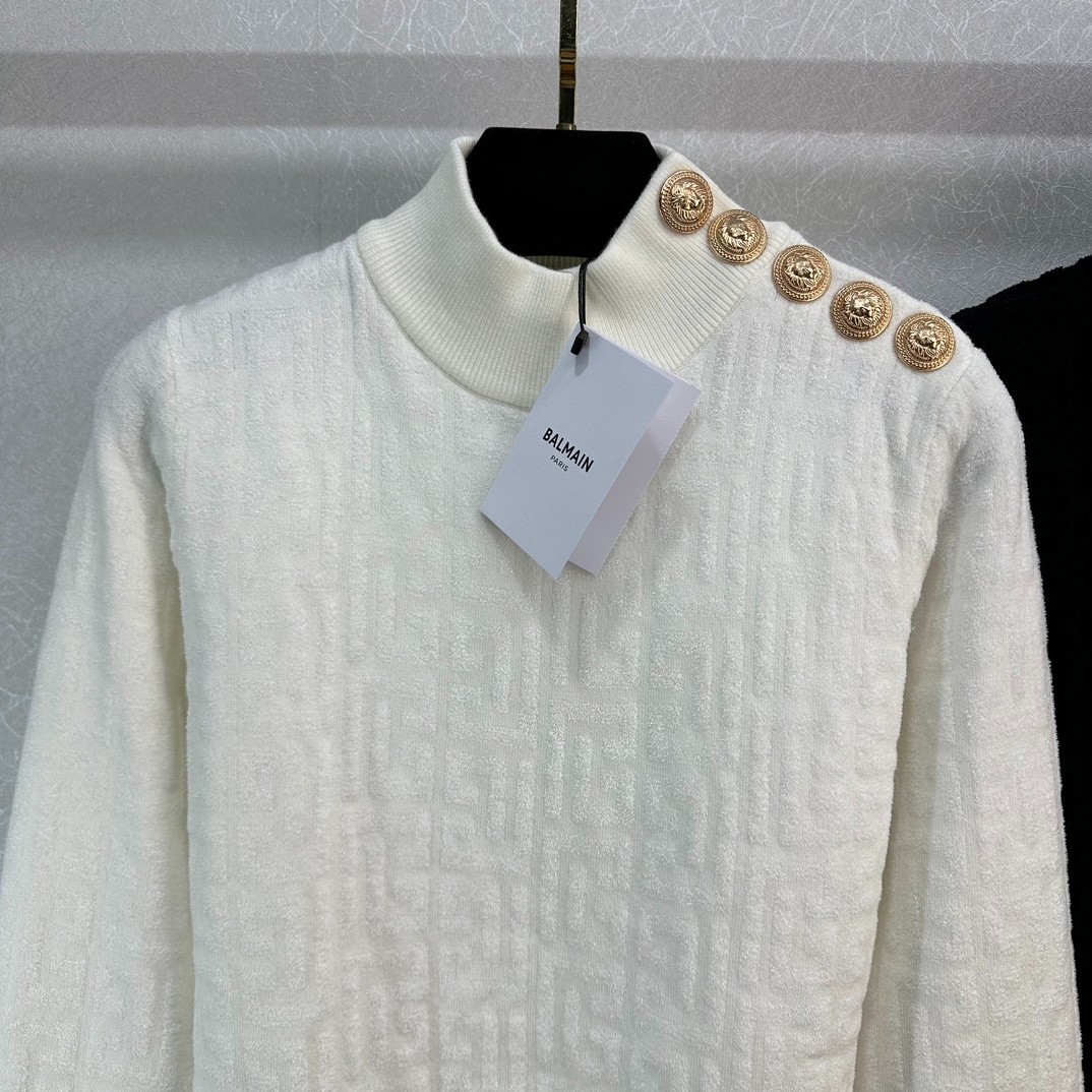 005 005#126-Balmain-02-2023SS