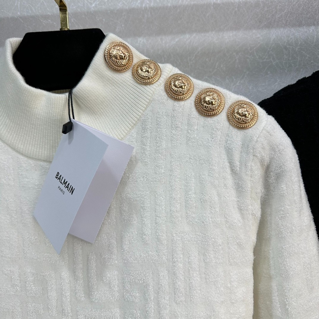 005 005#126-Balmain-02-2023SS