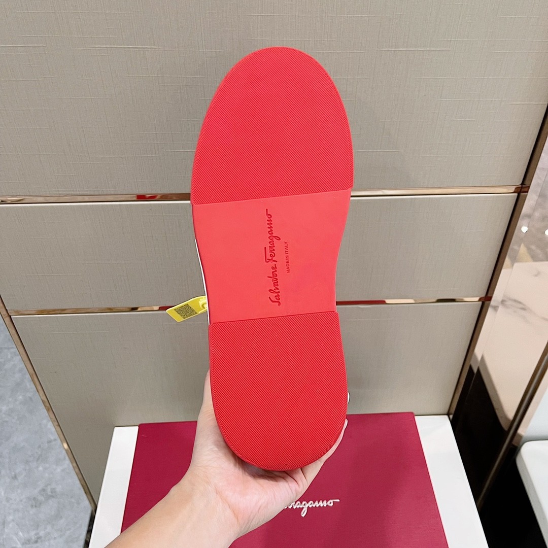105 40123127 SIZE 38-45