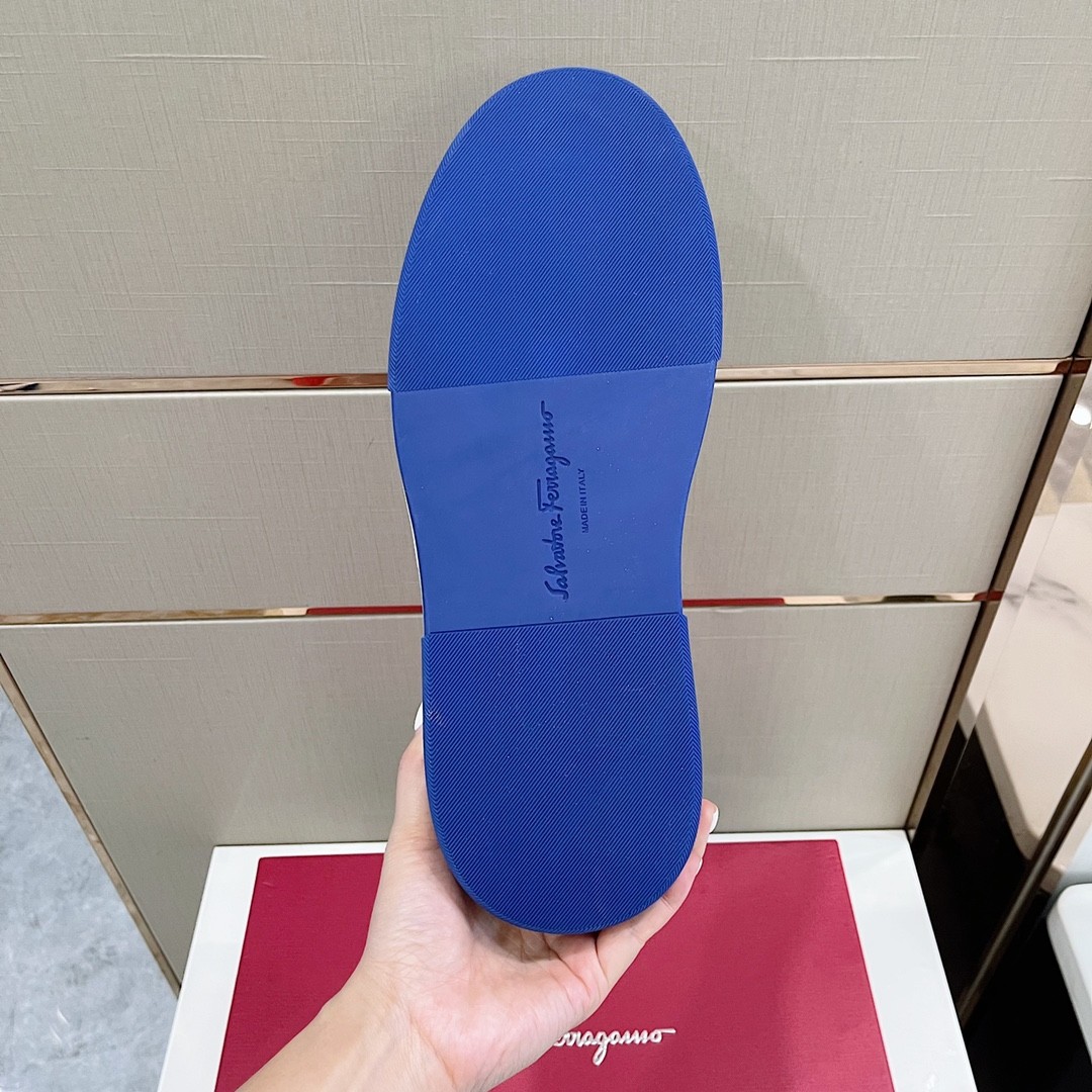 100 40123127 SIZE 38-45