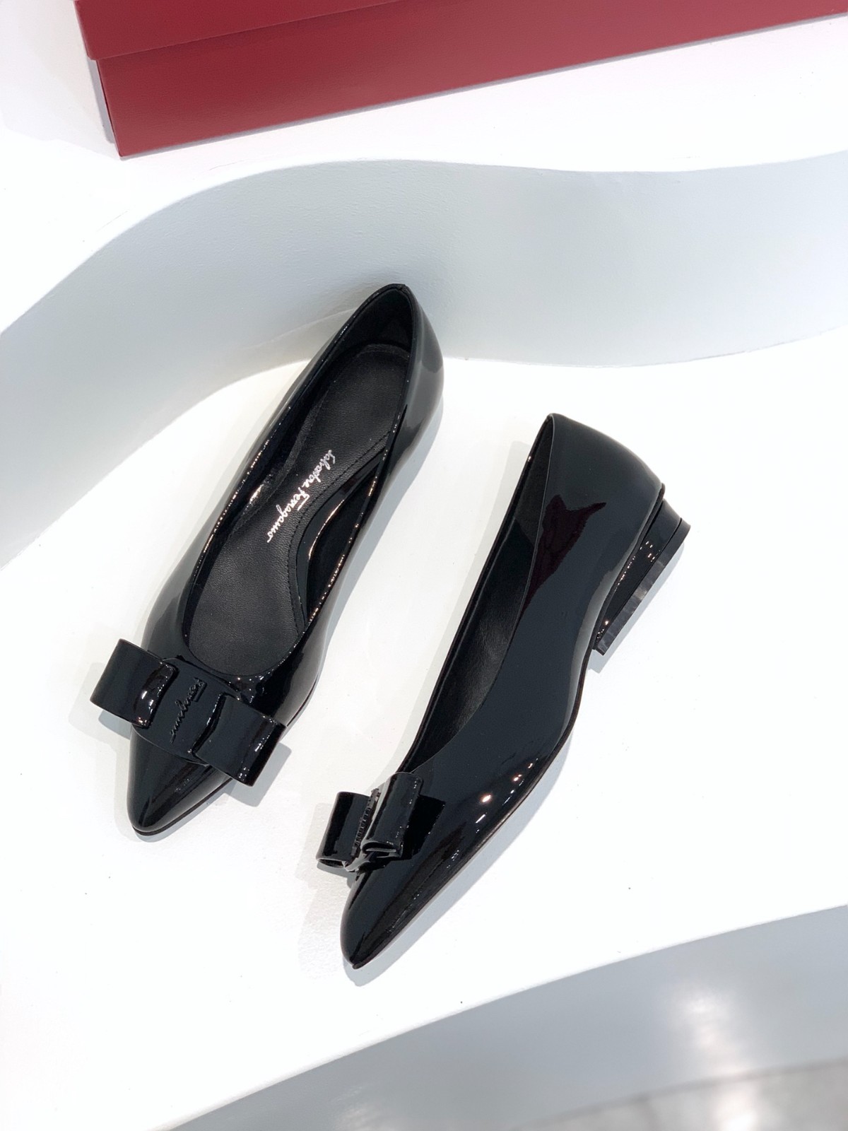 051 37123120 SIZE 34-40