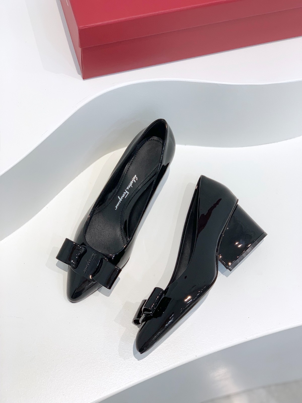 051 37123120 SIZE 34-40