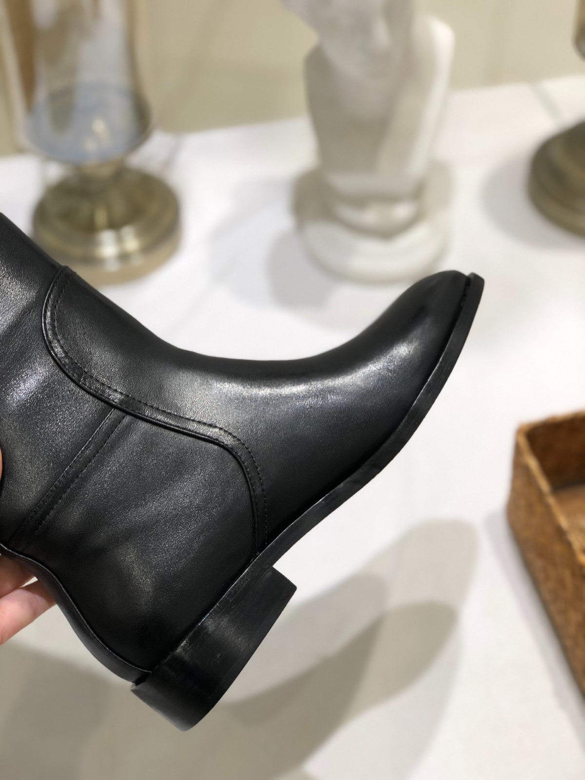 020 60123173 SIZE 35-40