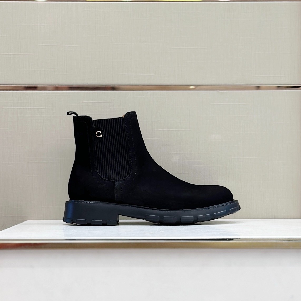 001 48123146 SIZE 38-45