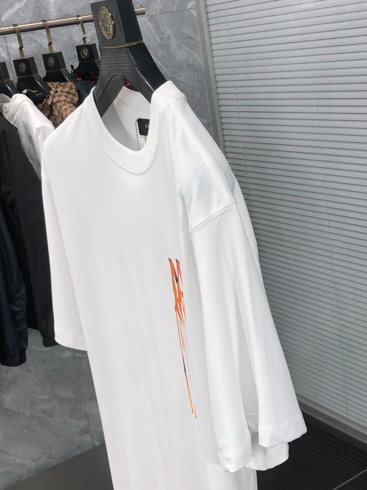 251 048#119-Amiri-01-2023SS