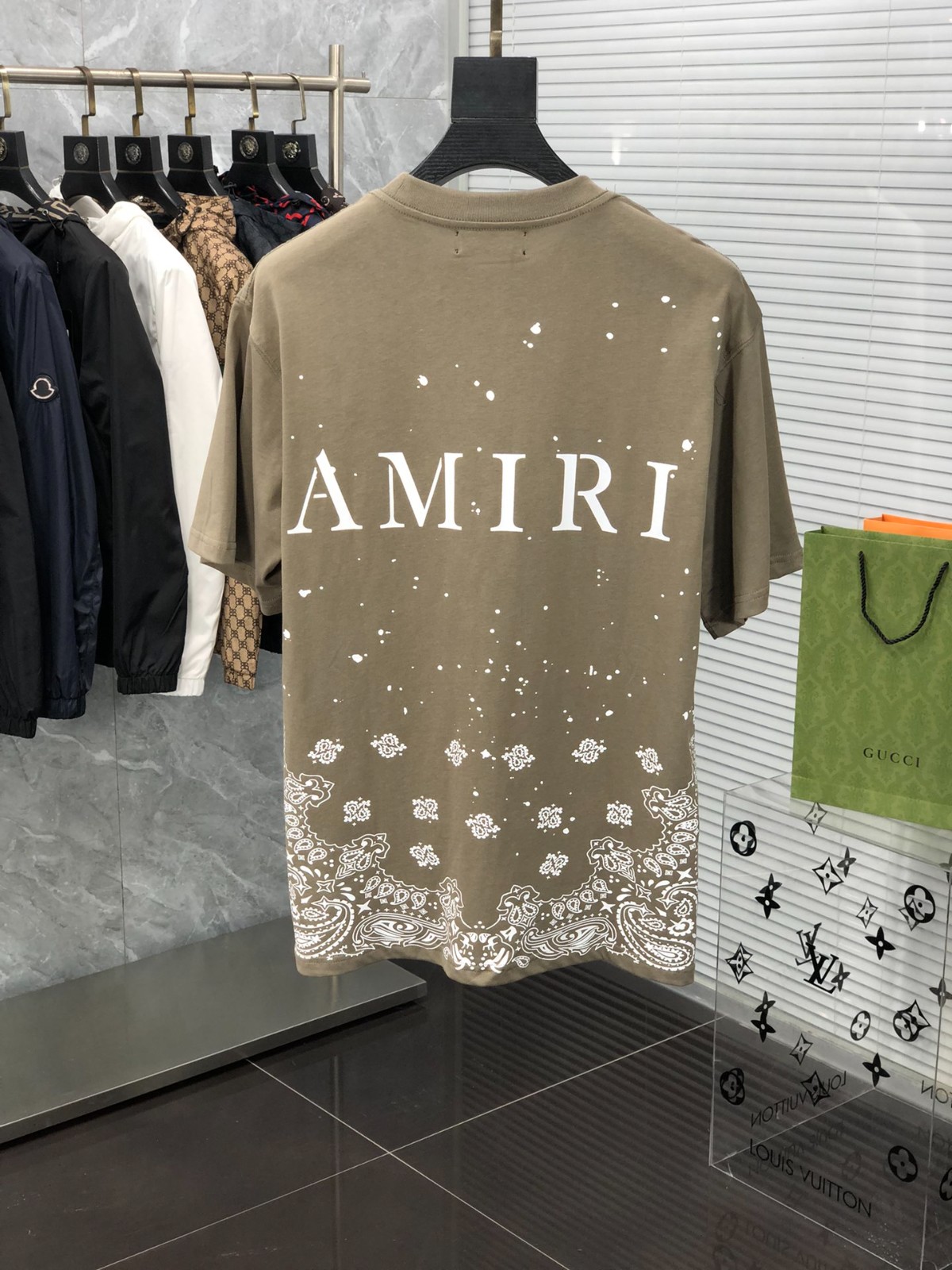 245 040#119-Amiri-01-2023SS