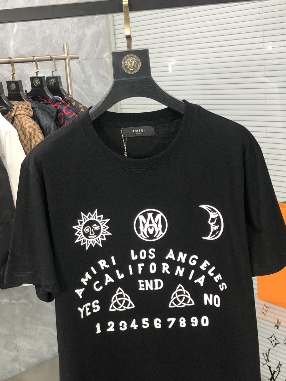 243 038#119-Amiri-01-2023SS