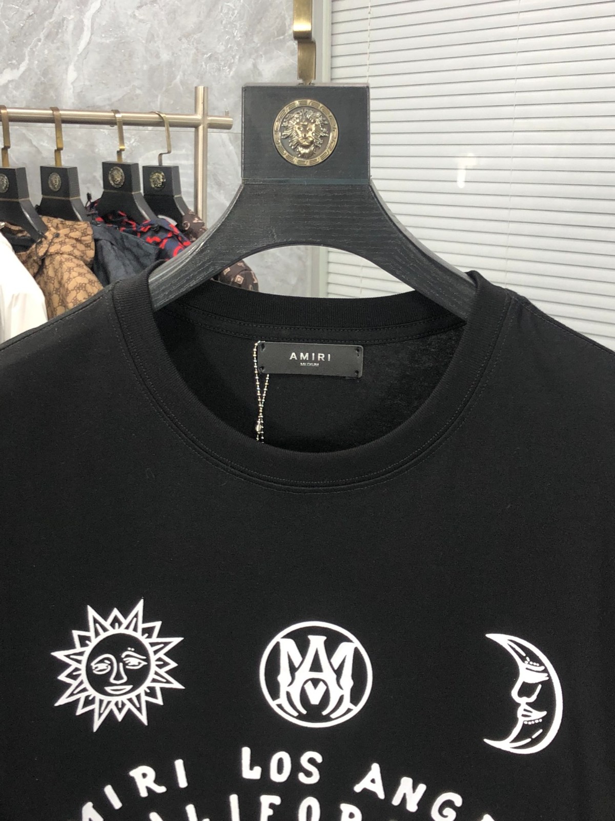 243 038#119-Amiri-01-2023SS