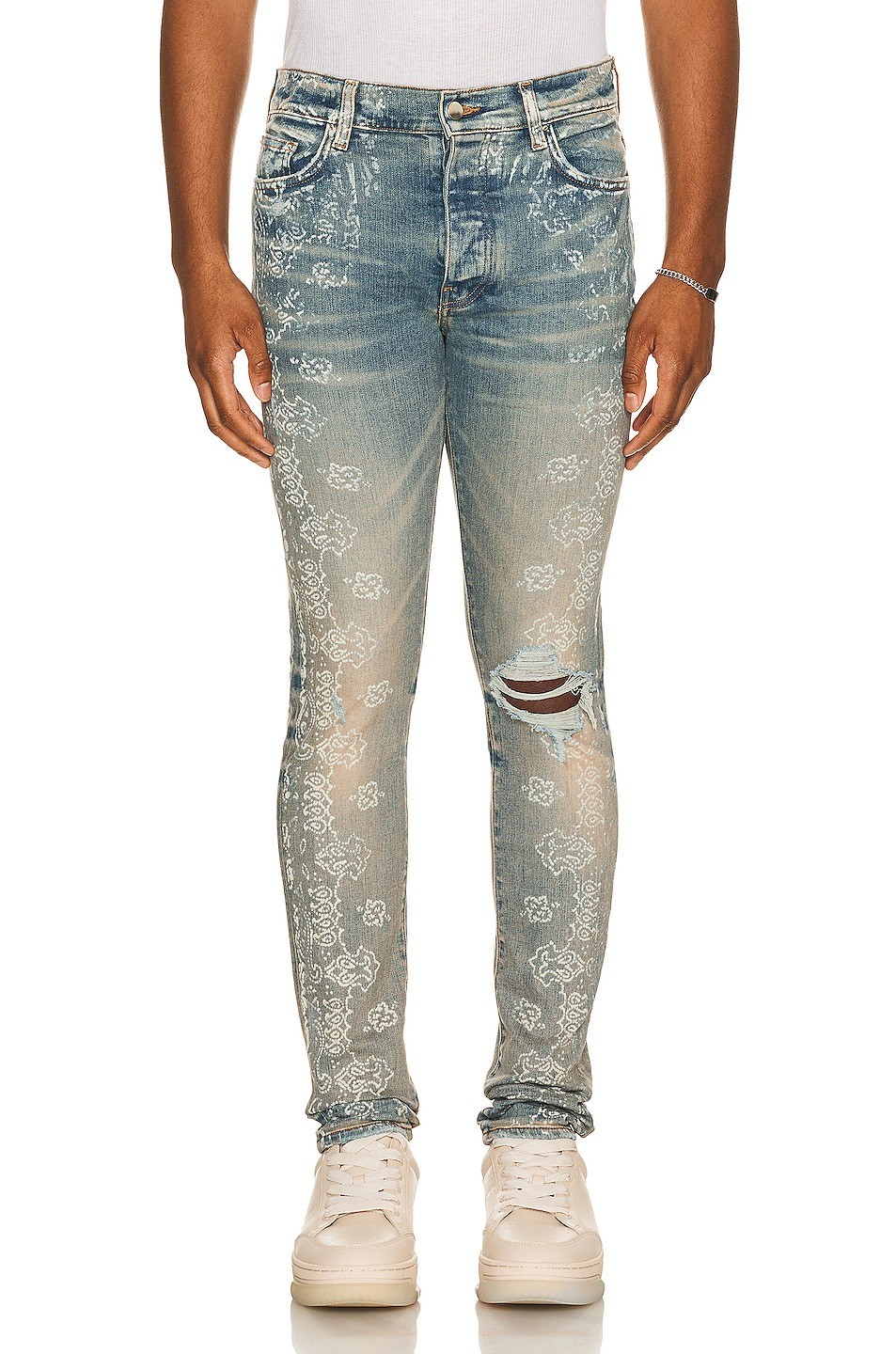 227 021#119-Amiri-01-2023SS
