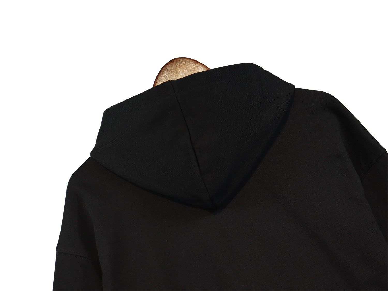 226 017#119-Amiri-01-2023SS