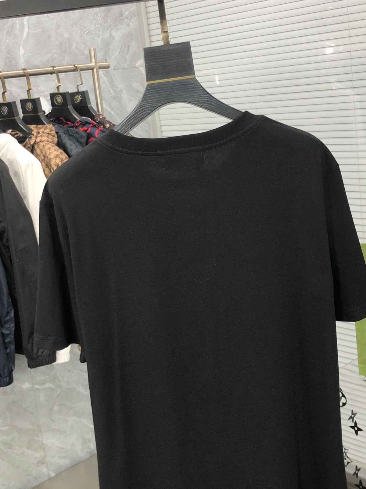 218 006#119-Amiri-01-2023SS