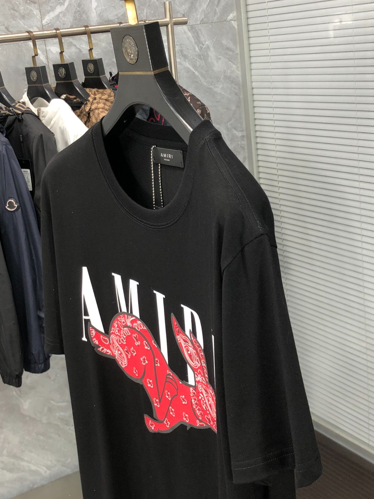 217 003#119-Amiri-01-2023SS