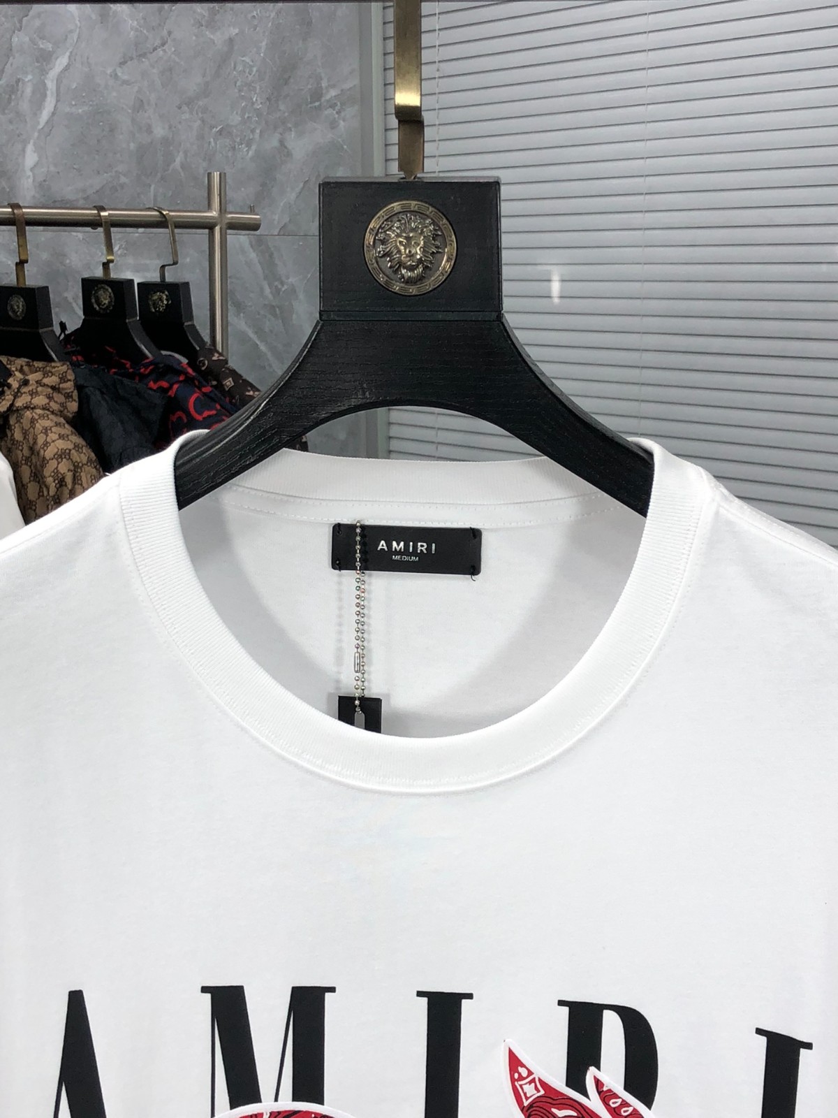 216 002#119-Amiri-01-2023SS