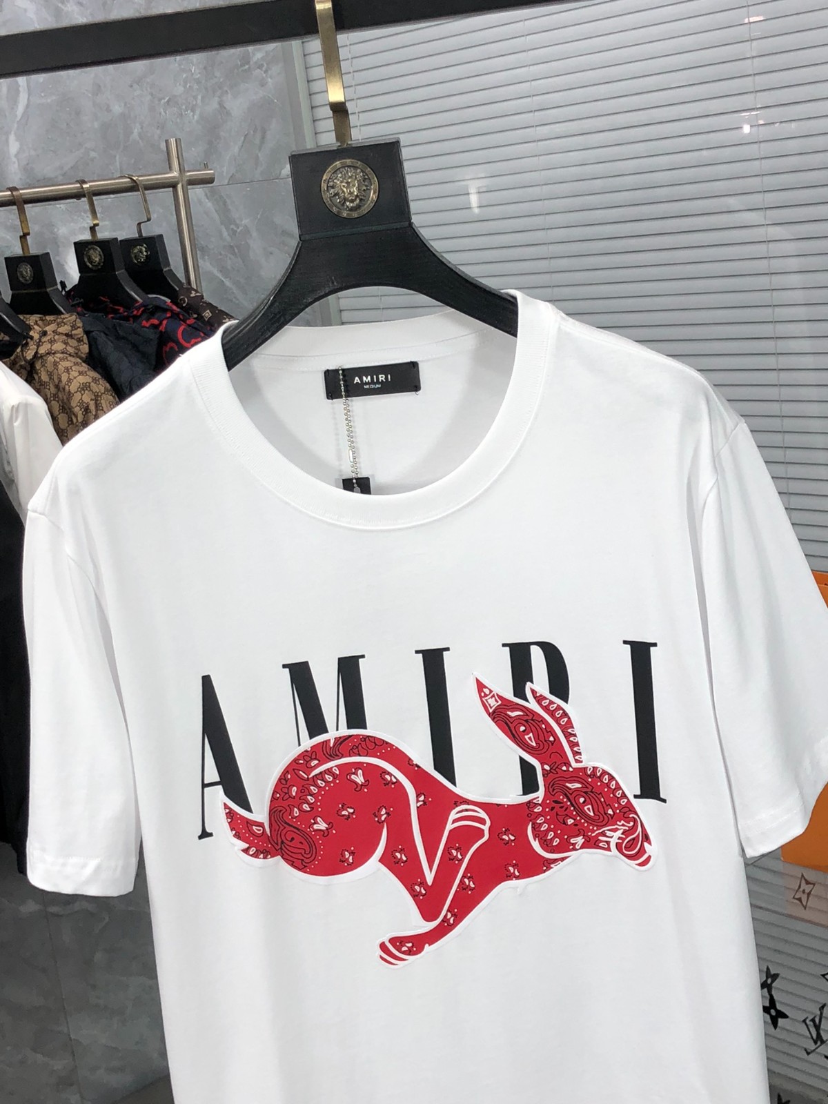 216 002#119-Amiri-01-2023SS