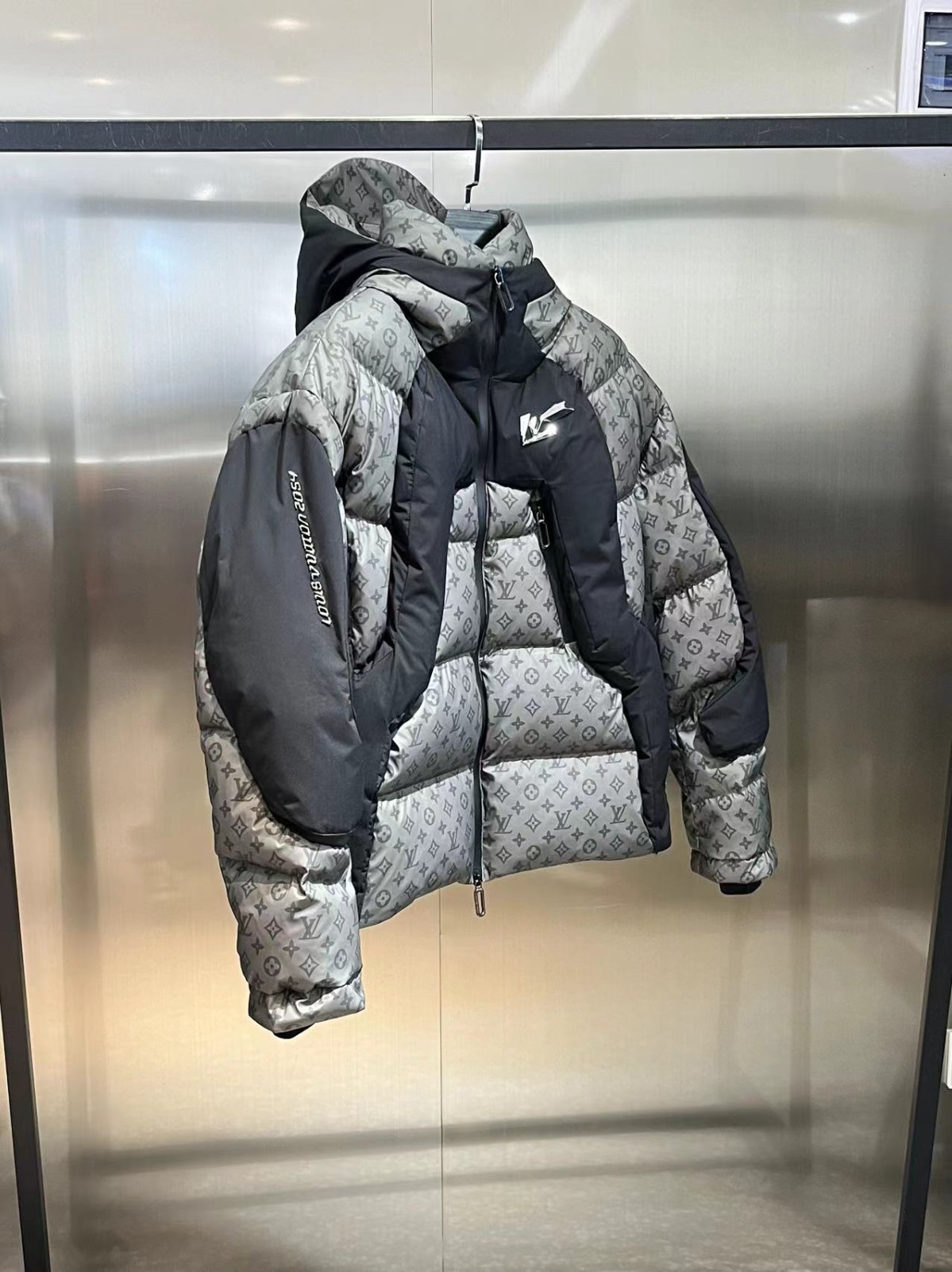 118 033#101-LV-Clothes-07-2023SS