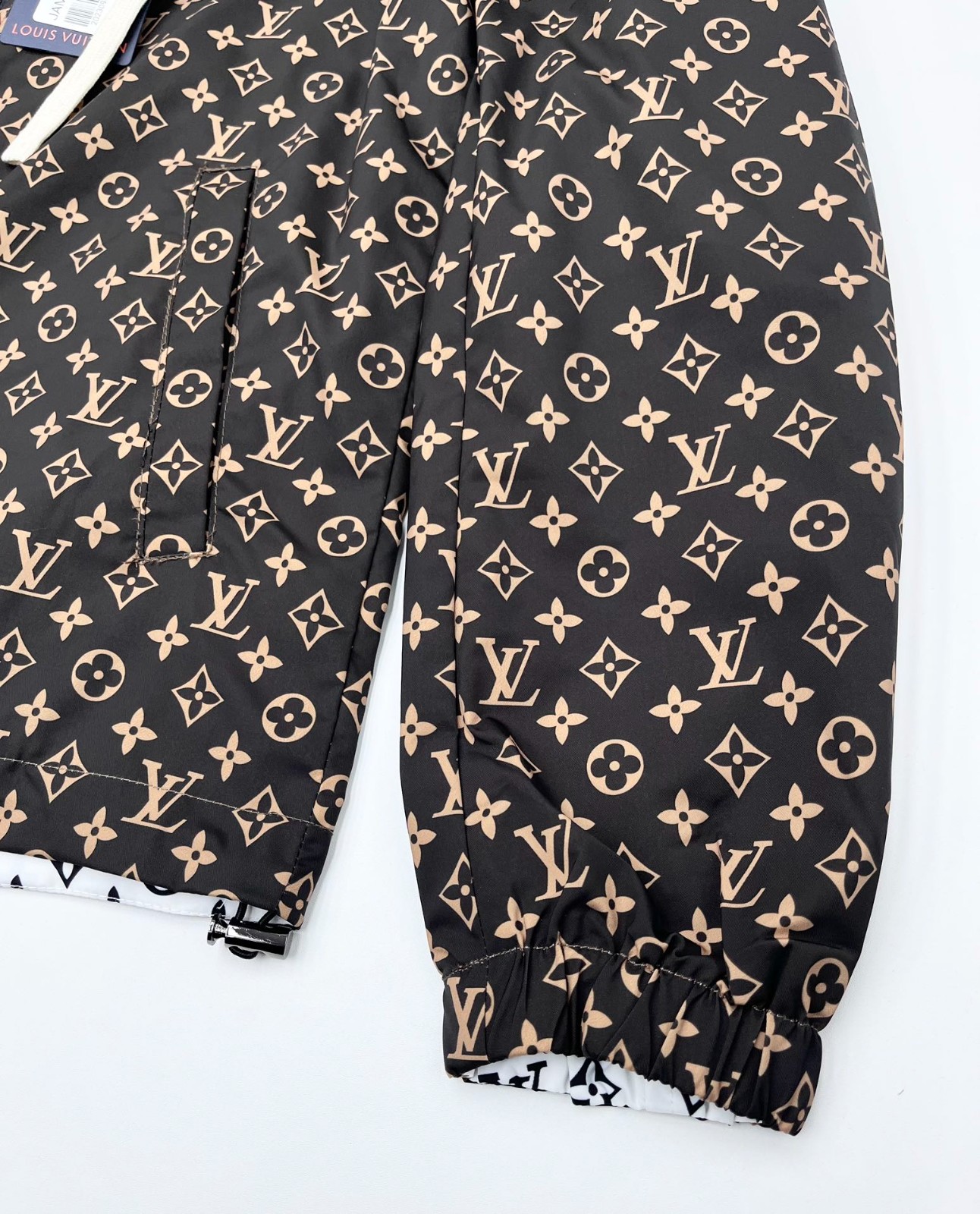 111 026#101-LV-Clothes-07-2023SS