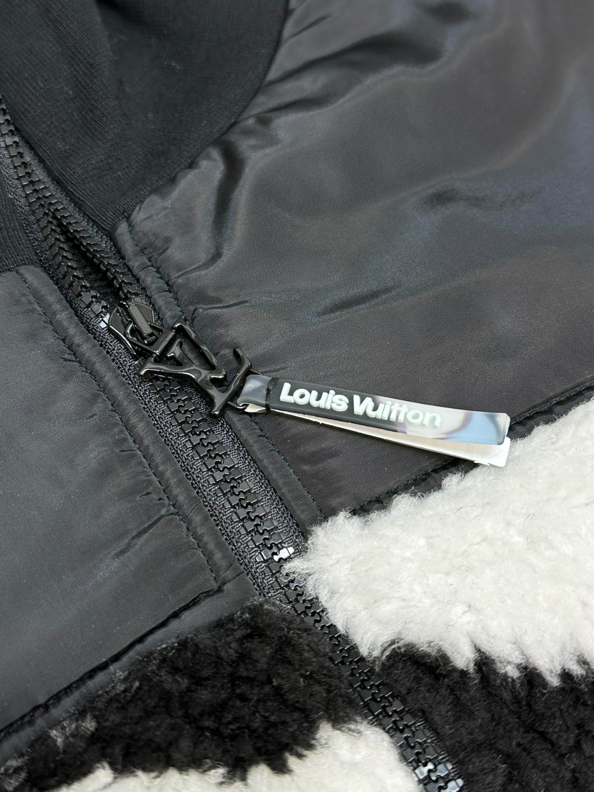 080 045#101-LV-Clothes-01-2024SS