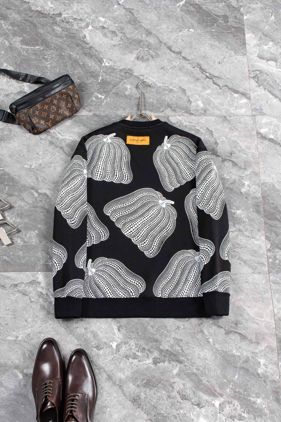 068 033#101-LV-Clothes-01-2024SS