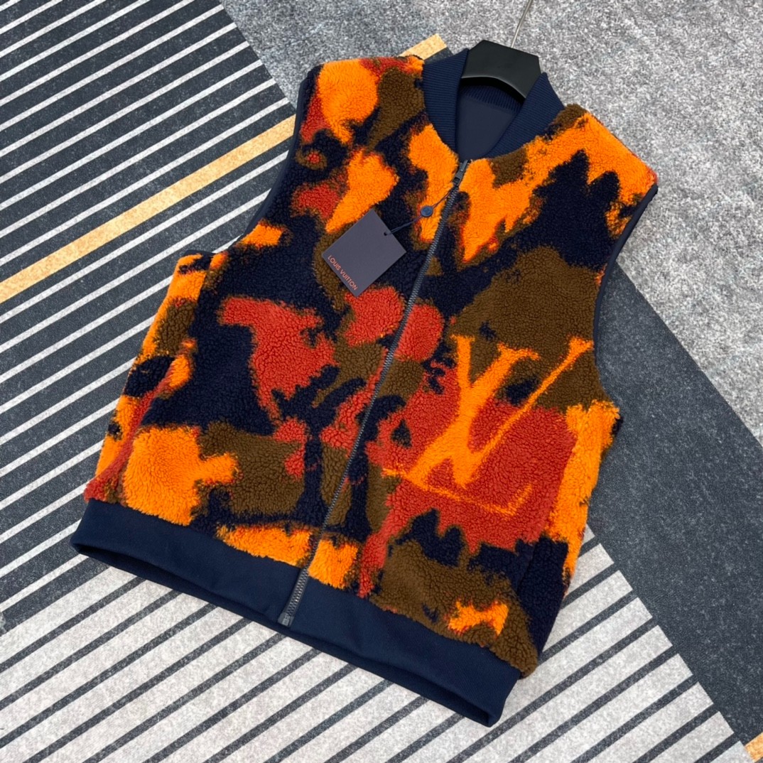 059 024#101-LV-Clothes-01-2024SS
