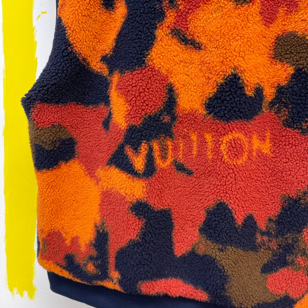 059 024#101-LV-Clothes-01-2024SS