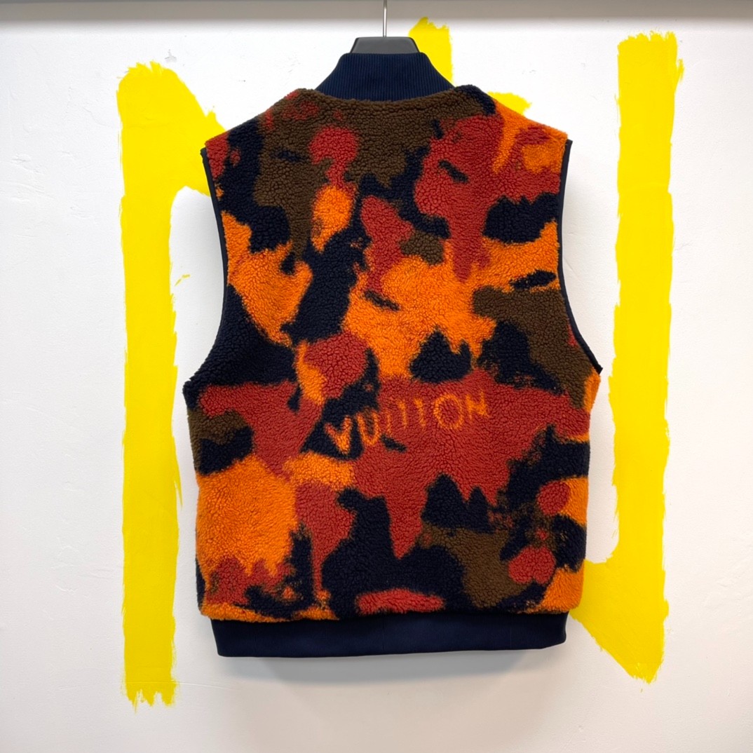 059 024#101-LV-Clothes-01-2024SS