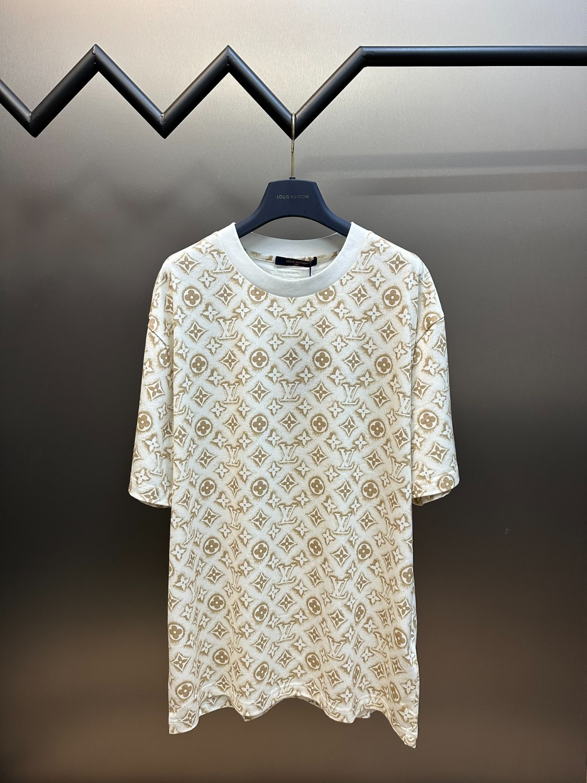 035 035#101-LV-Clothes-02-2024SS