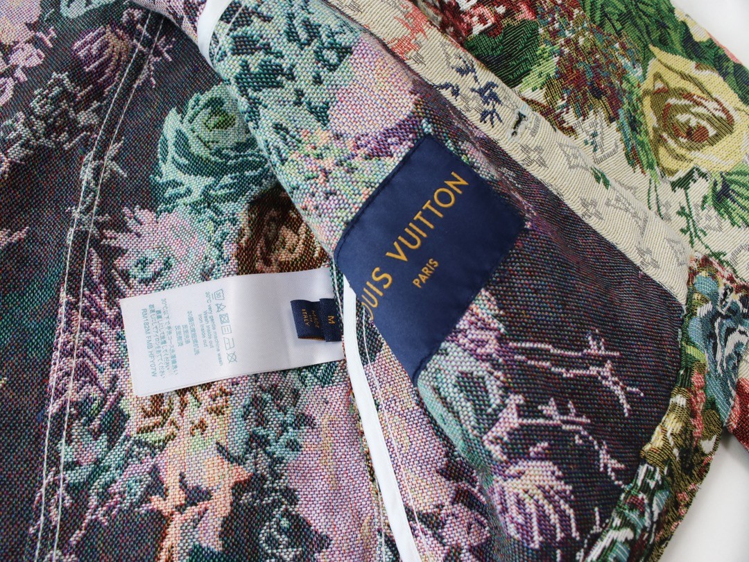 025 025#101-LV-Clothes-02-2024SS