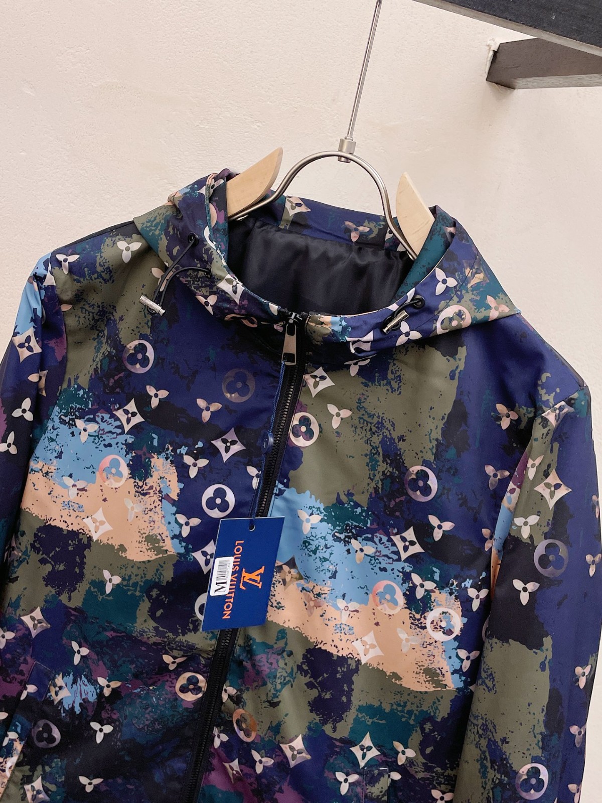 022 022#101-LV-Clothes-02-2024SS