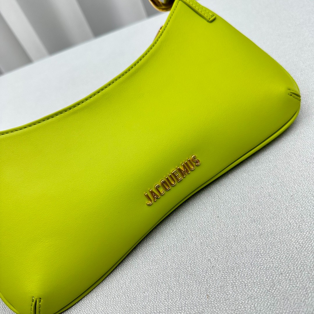 089 88123234 （26x15x2x17cm）