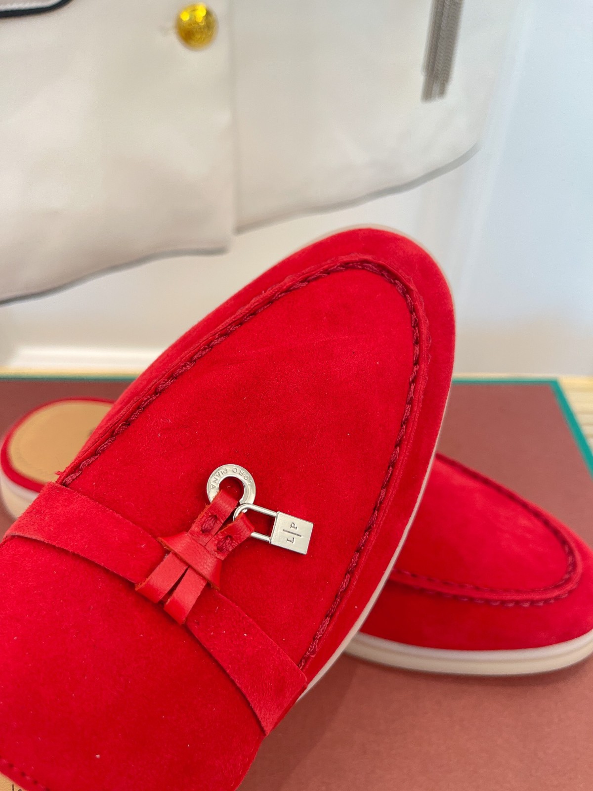 268 31123106 SIZE 35-41