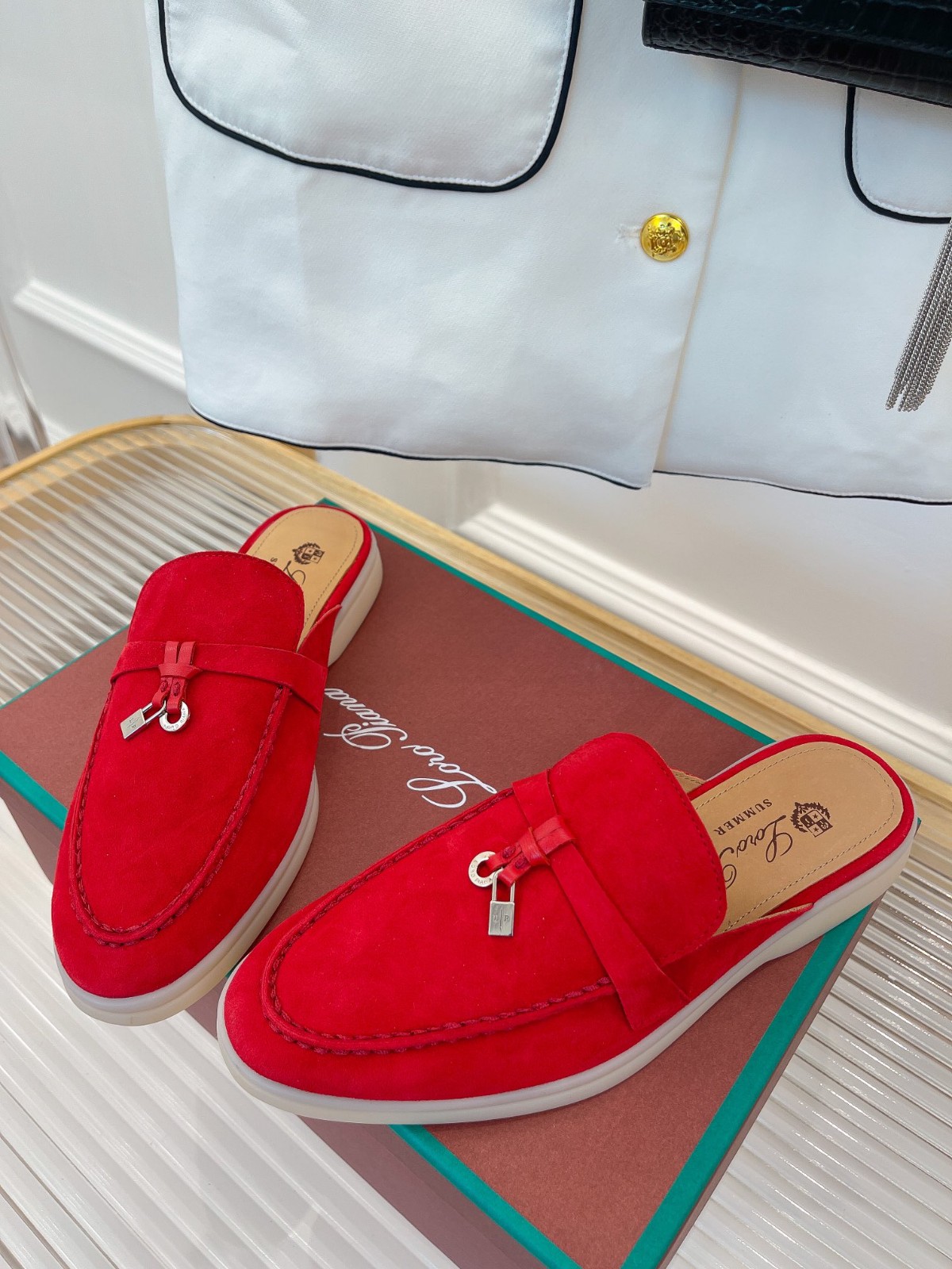 268 31123106 SIZE 35-41