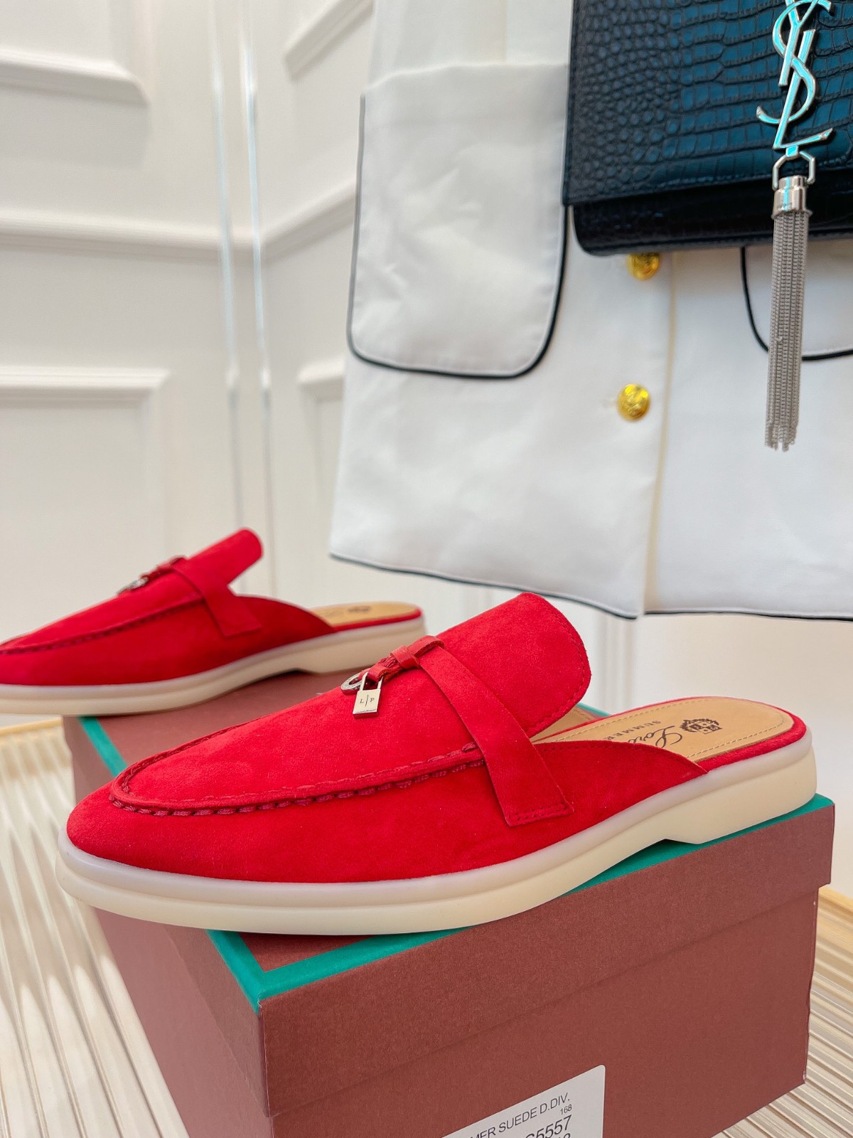 268 31123106 SIZE 35-41