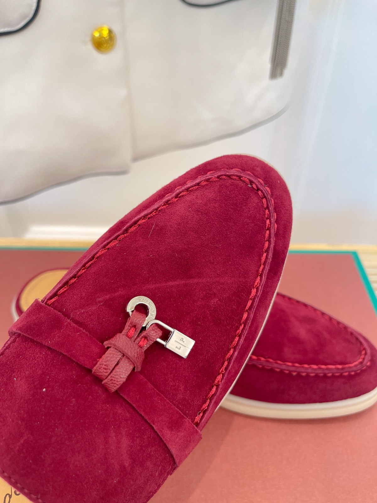 266 31123106 SIZE 35-41