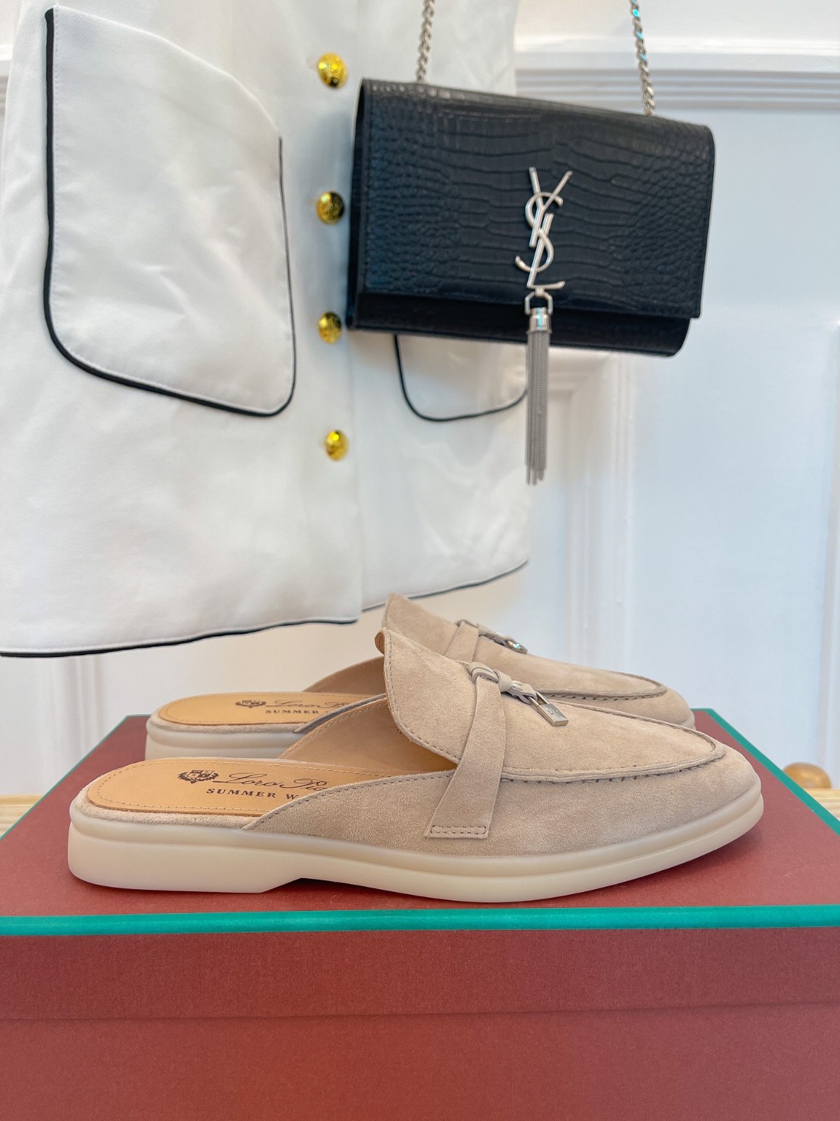262 31123106 SIZE 35-41