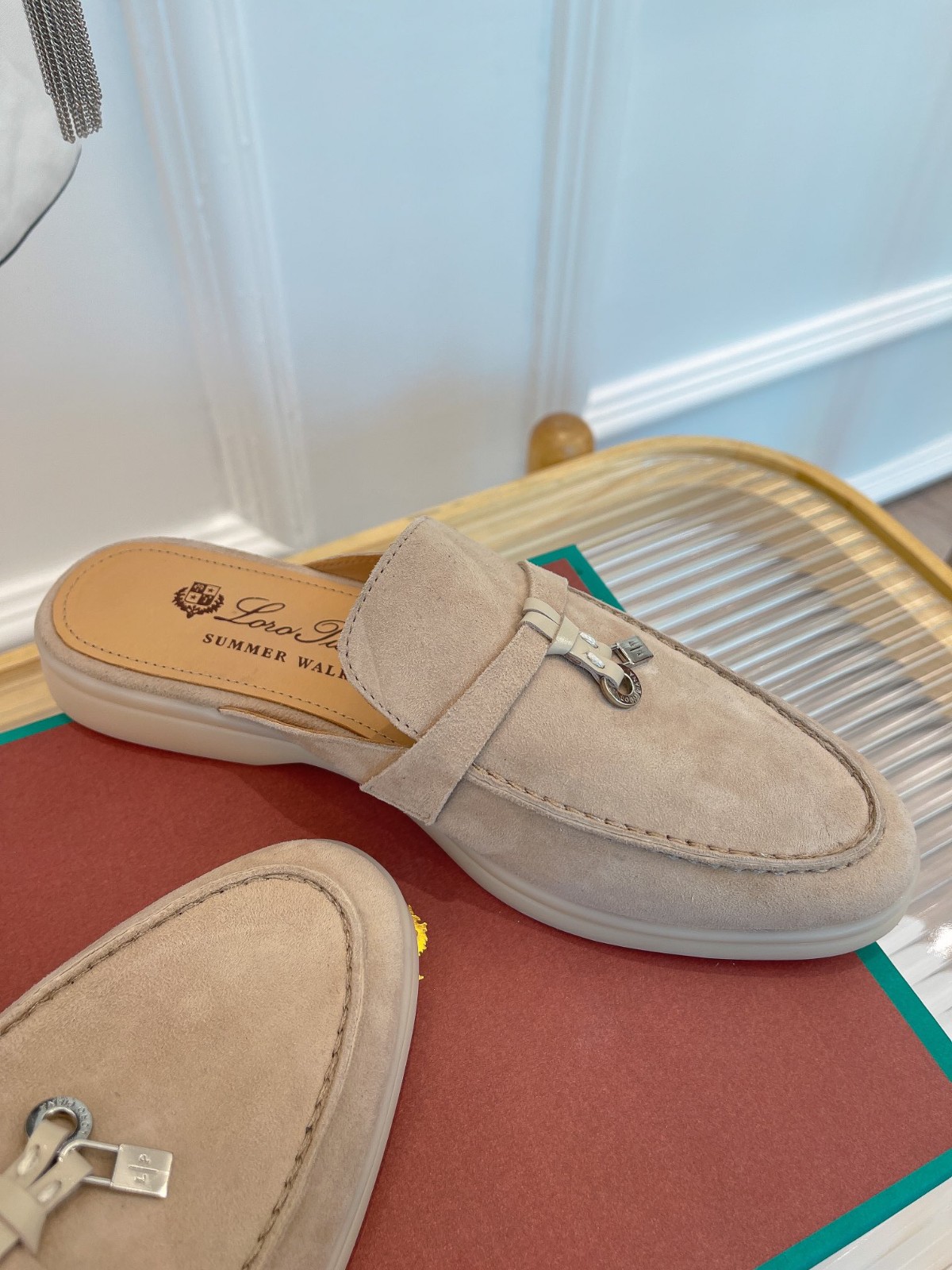 262 31123106 SIZE 35-41