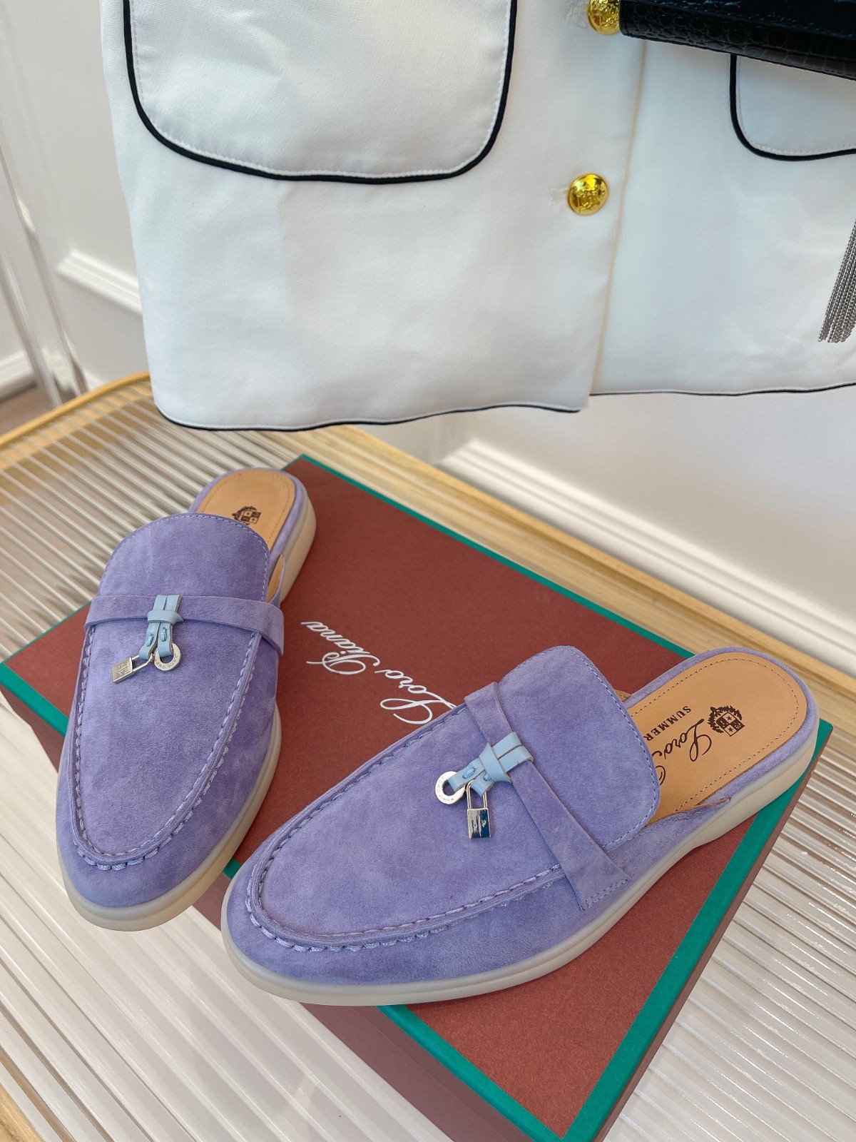 261 31123106 SIZE 35-41