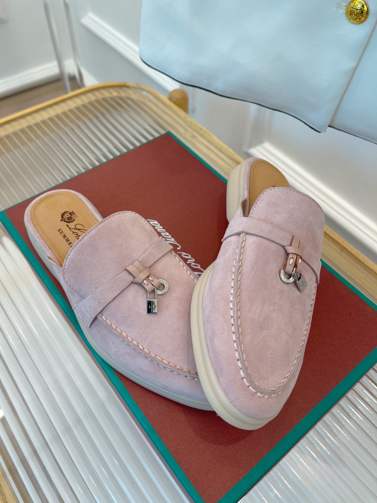 256 31123106 SIZE 35-41