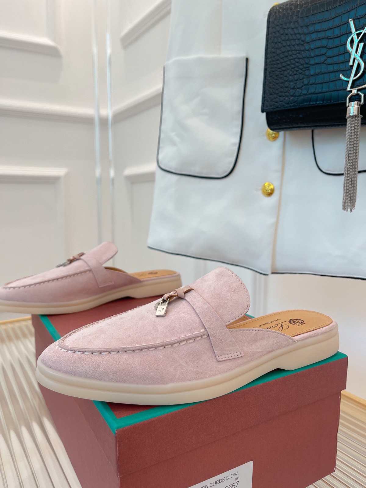 256 31123106 SIZE 35-41